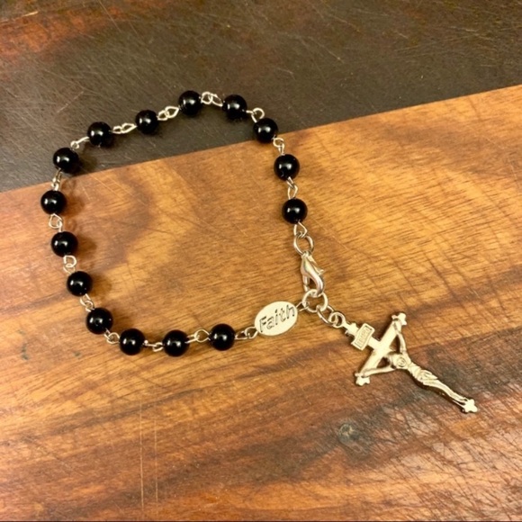 Glass Pearl Rosary Bracelet Black Handmade - Picture 3 of 5